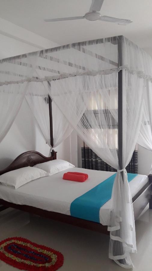 Ramesh Guesthouse Мирисса Экстерьер фото